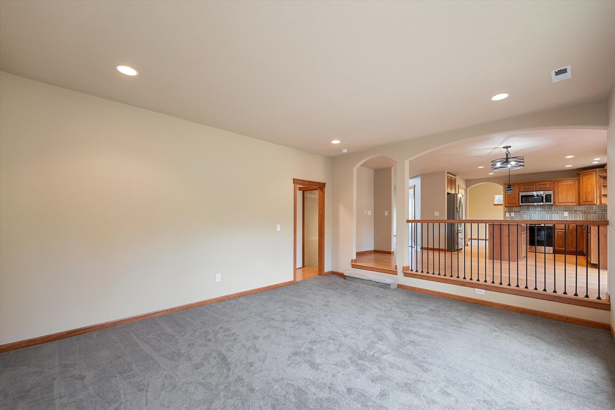 2503 W Saint Thomas More Way
