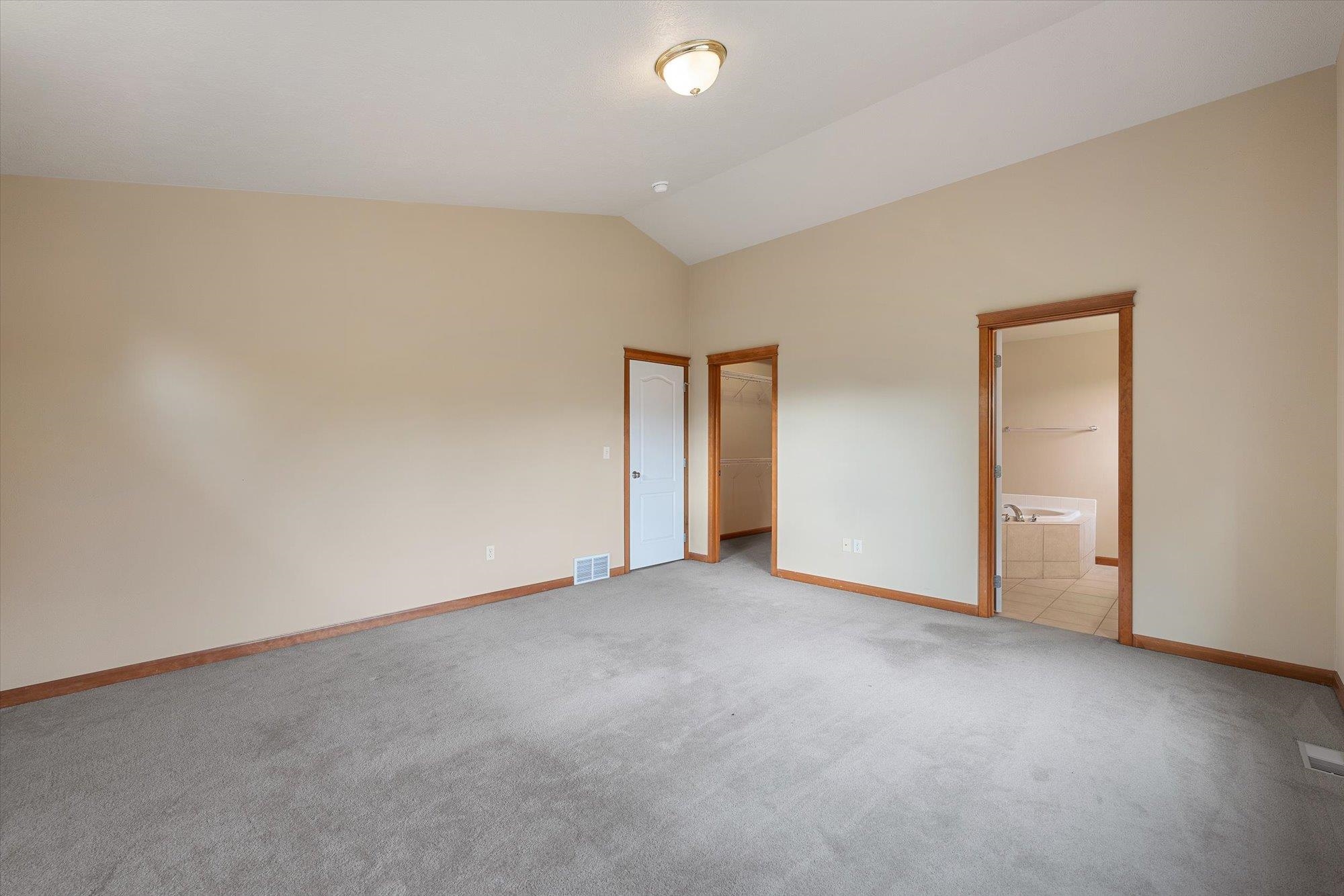 2503 W Saint Thomas More Way