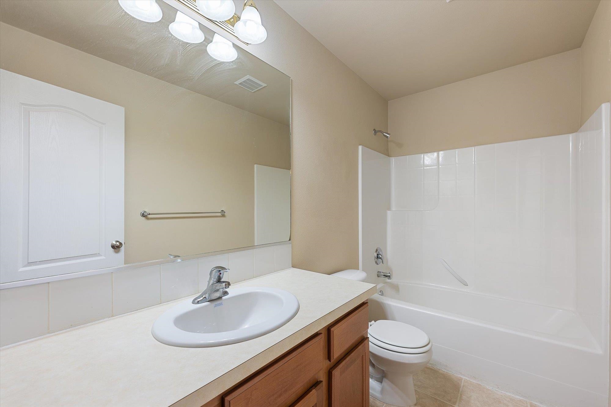 2503 W Saint Thomas More Way