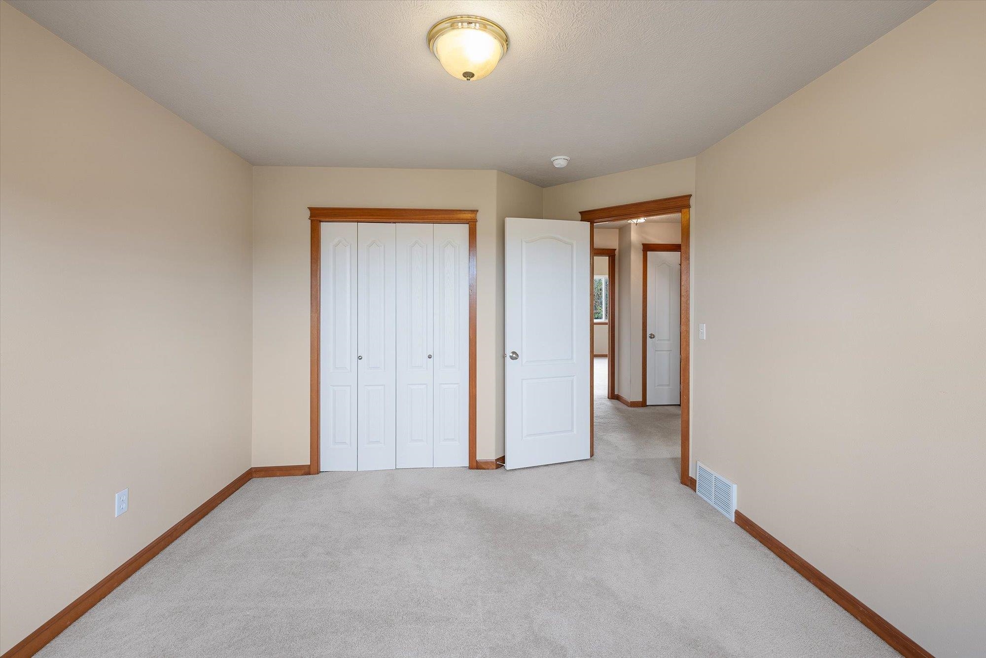 2503 W Saint Thomas More Way