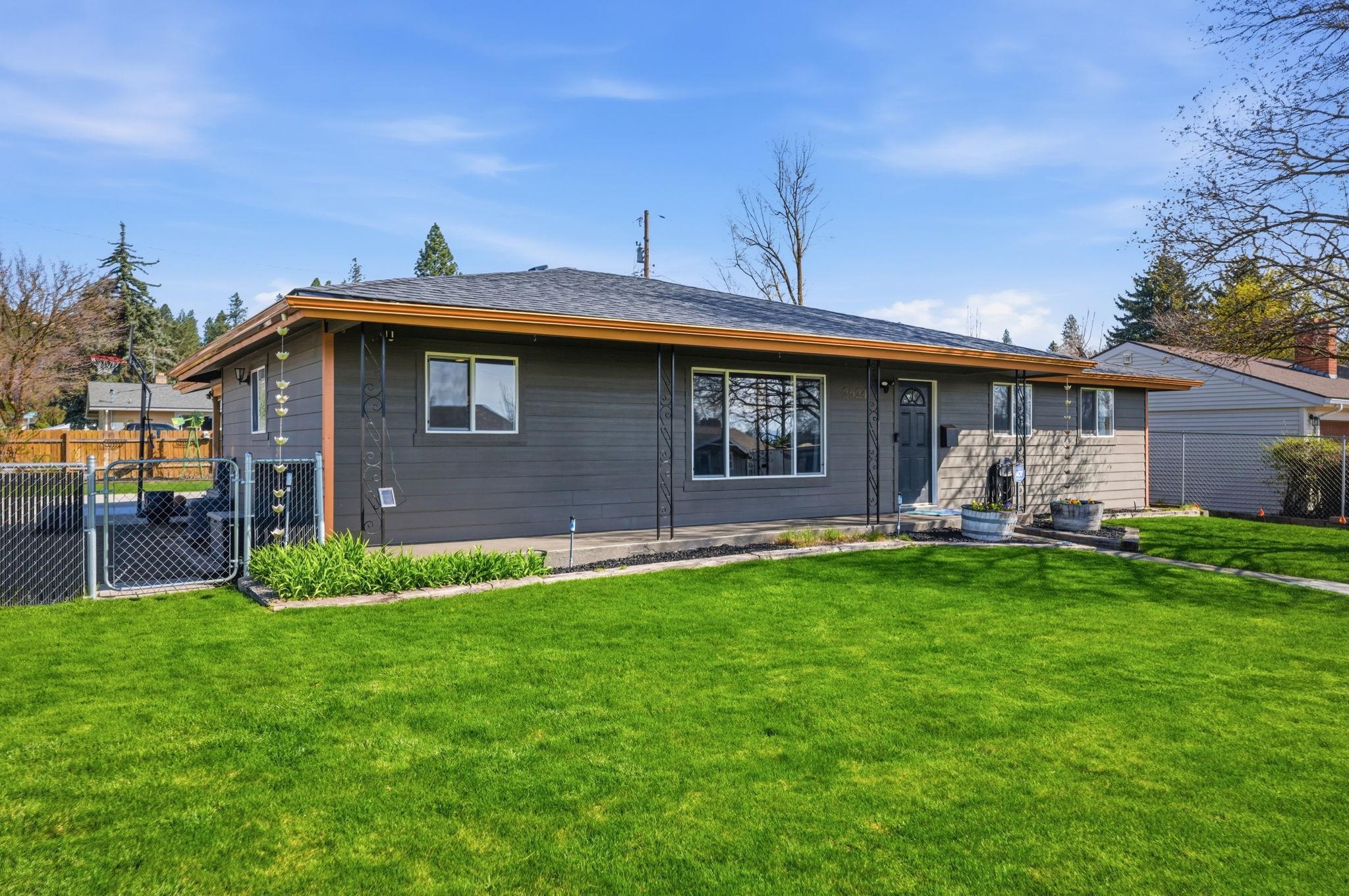 2524 W Houston Ave, Spokane, WA 99208
