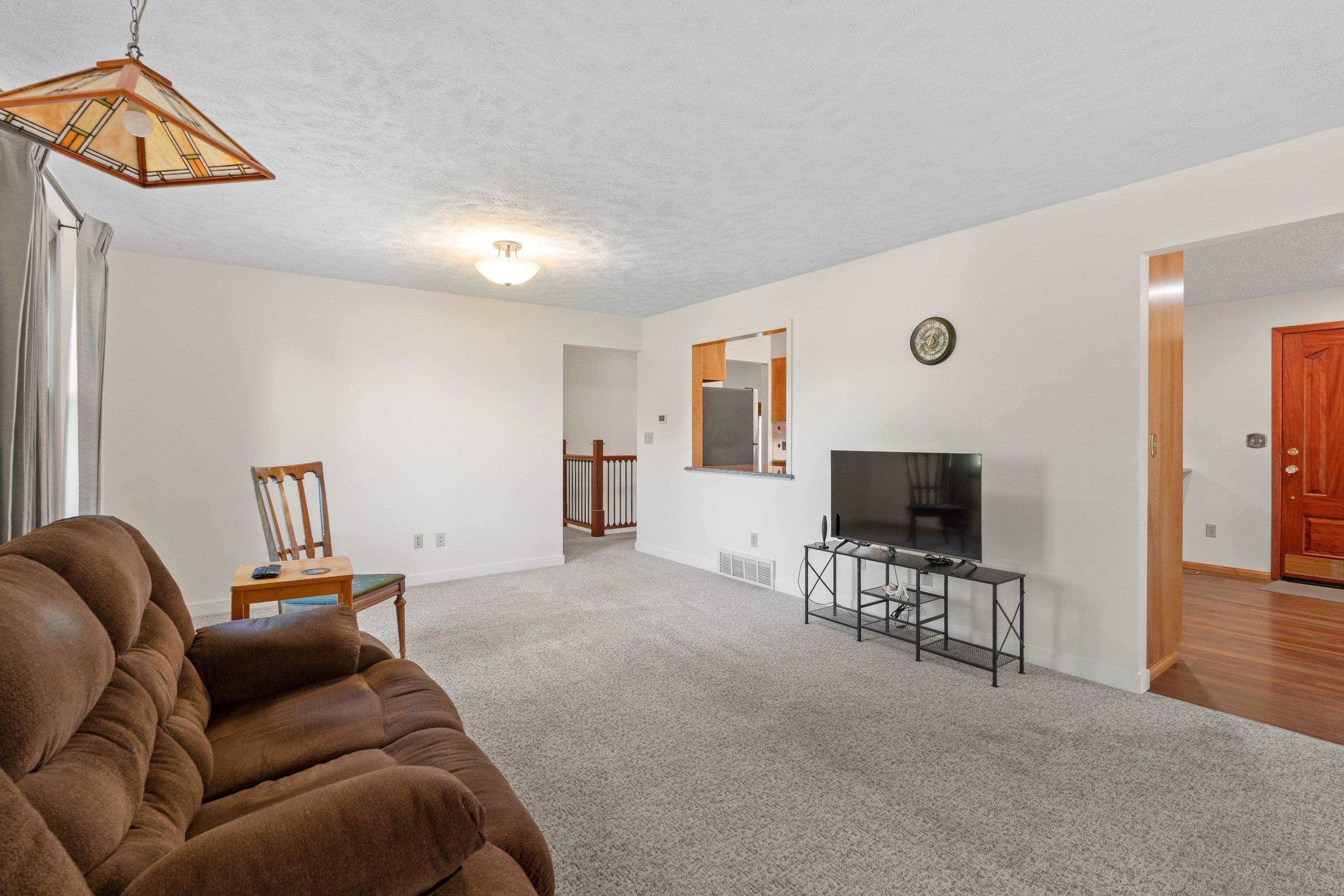 3321 N Molter Rd
