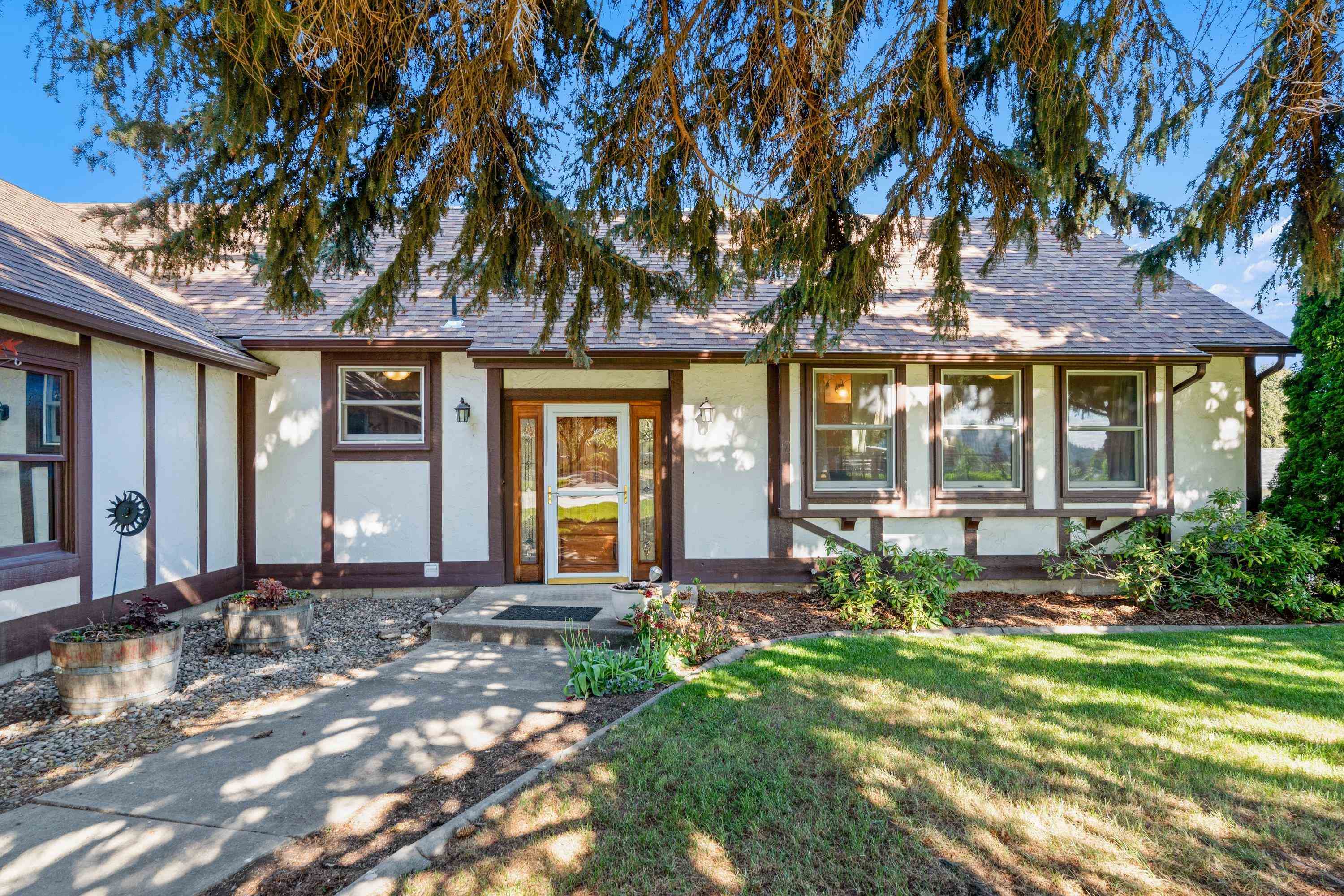 3321 N Molter Rd