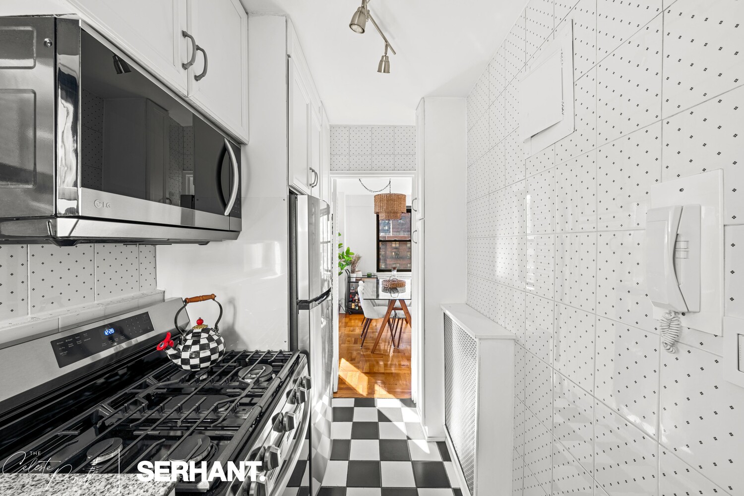 301 E 63RD Street 15B