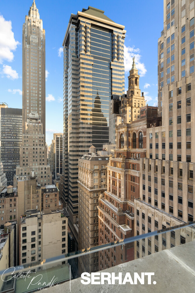 20 PINE Street 1205