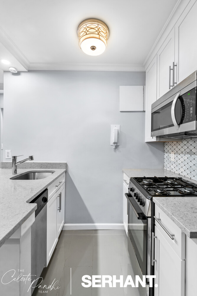 301 E 63RD Street 5K