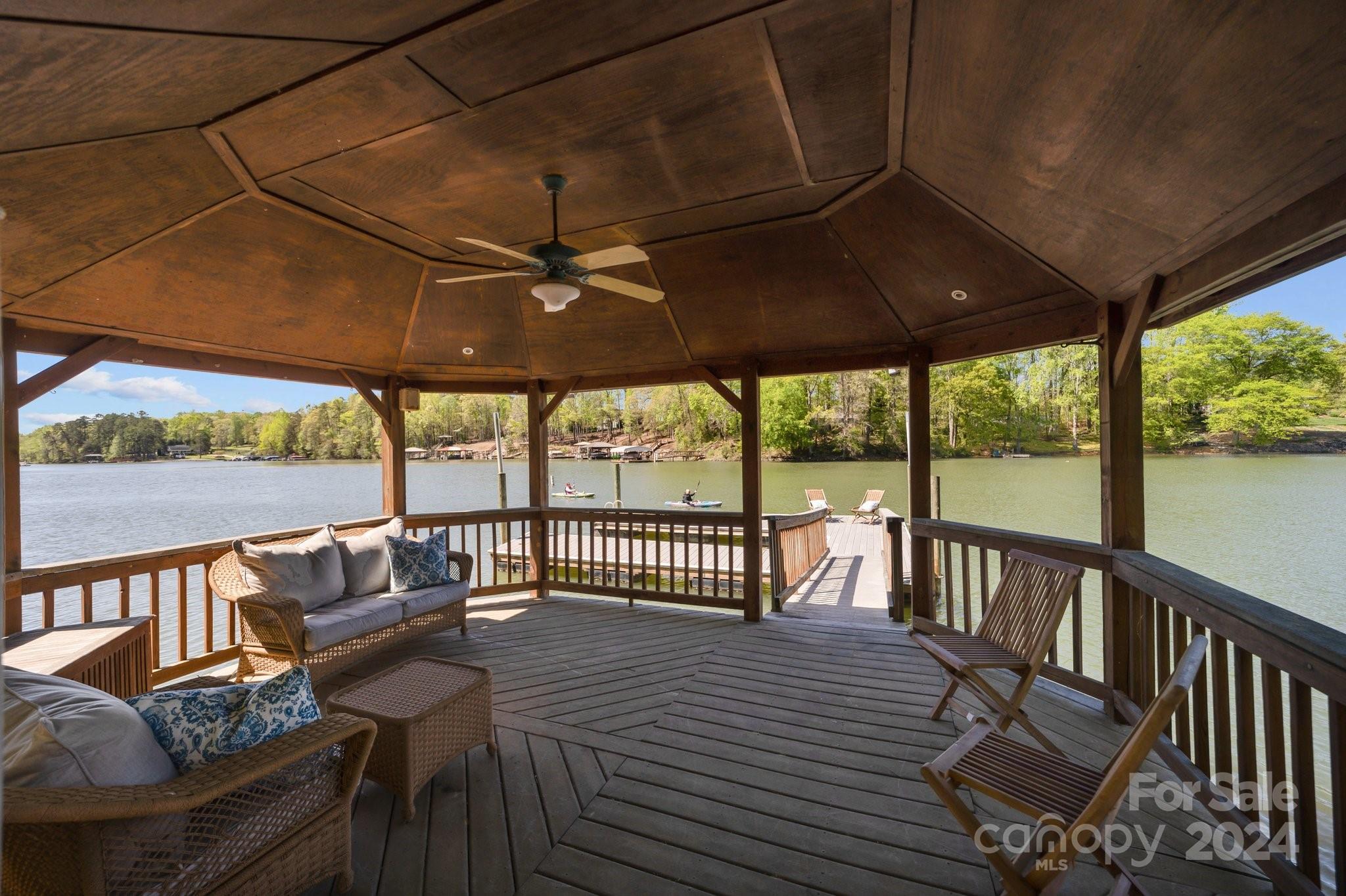 4400 Shadow Cove Lane