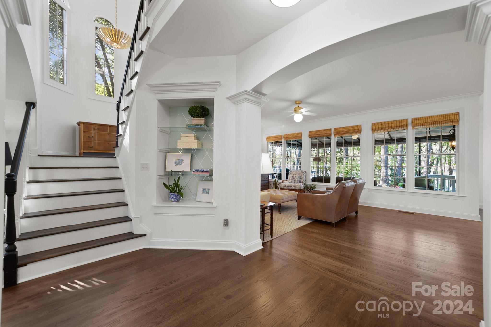 4400 Shadow Cove Lane