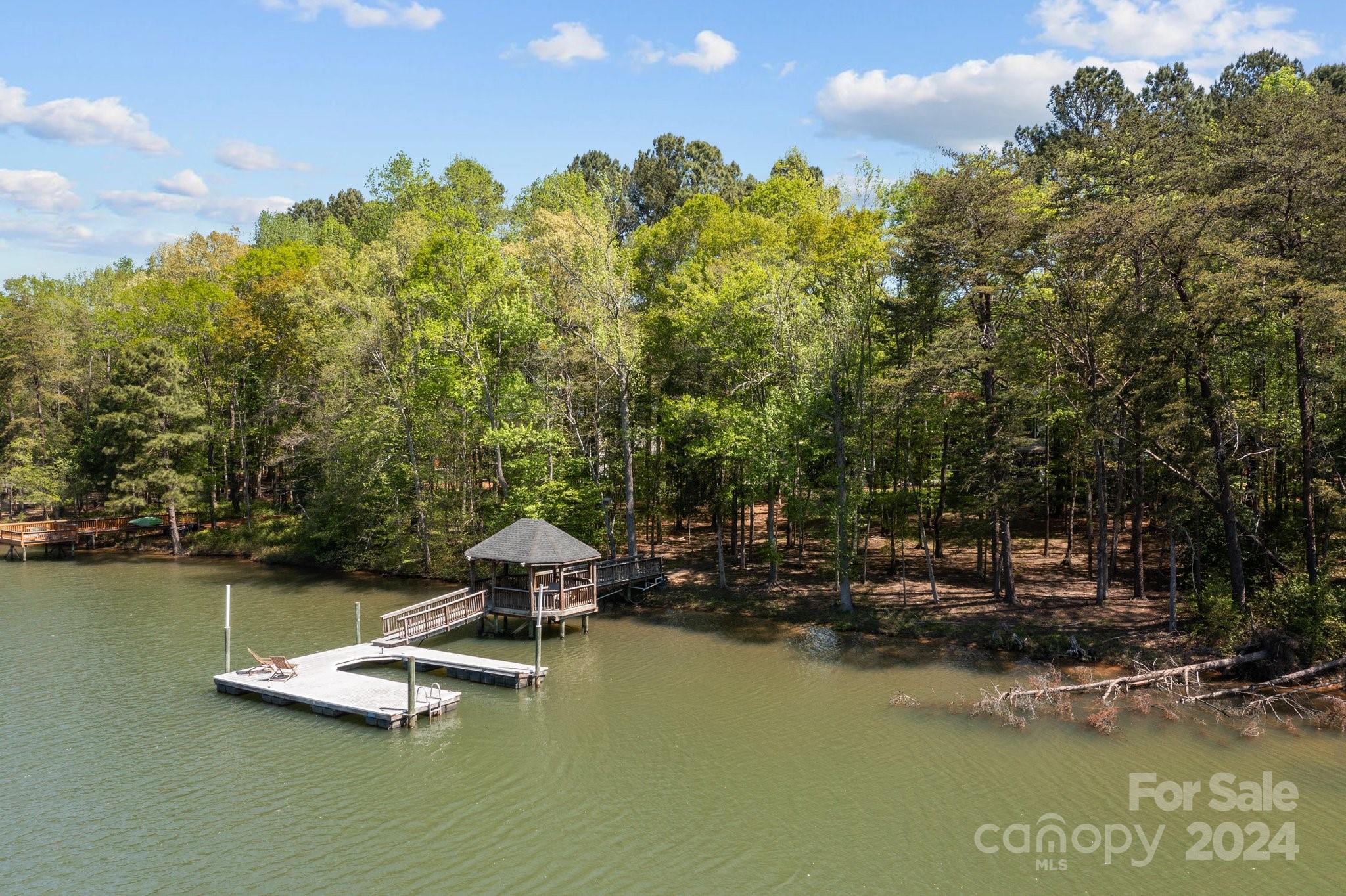 4400 Shadow Cove Lane