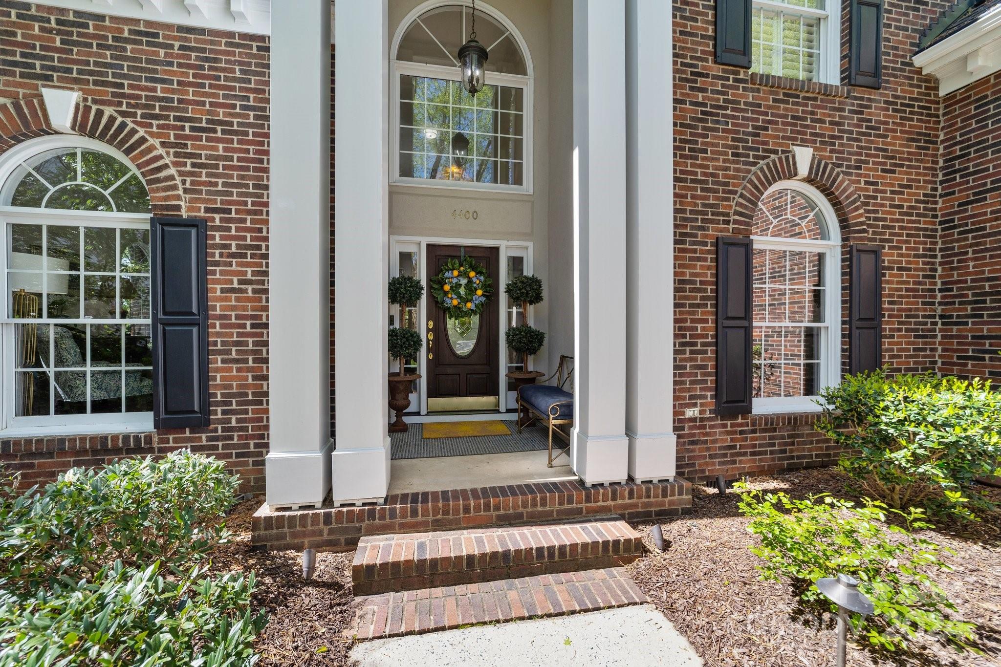 4400 Shadow Cove Lane