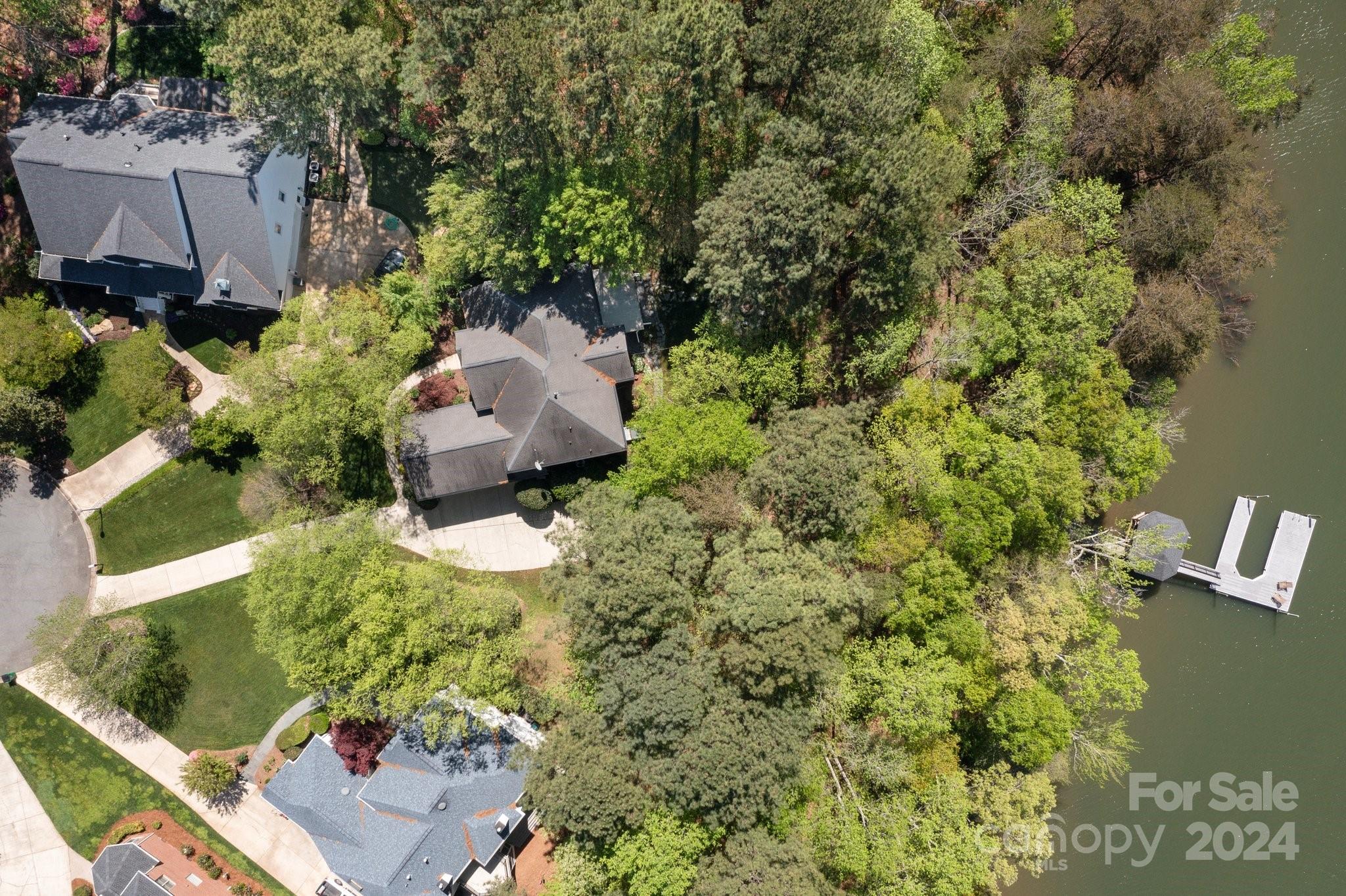 4400 Shadow Cove Lane