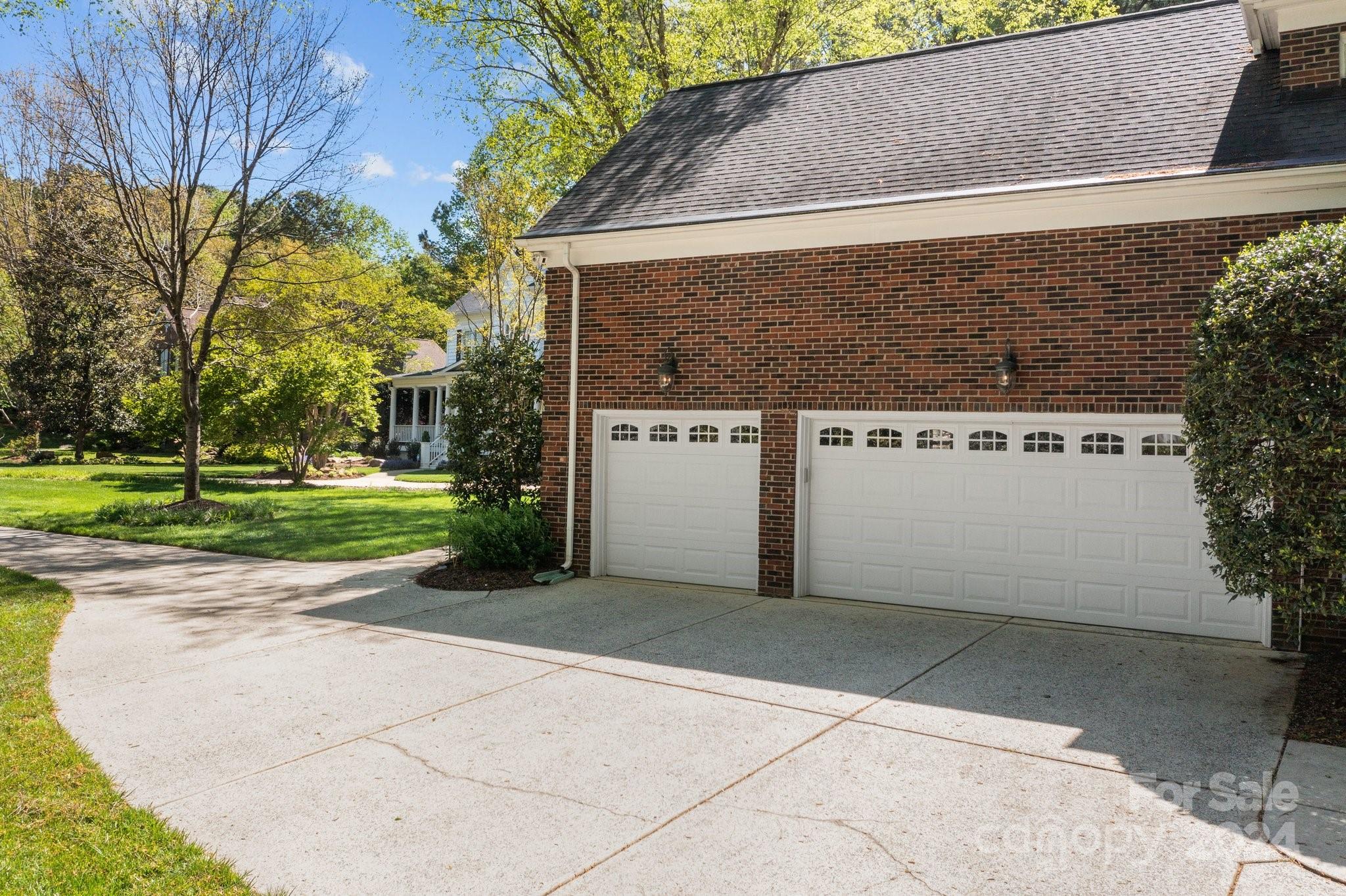 4400 Shadow Cove Lane