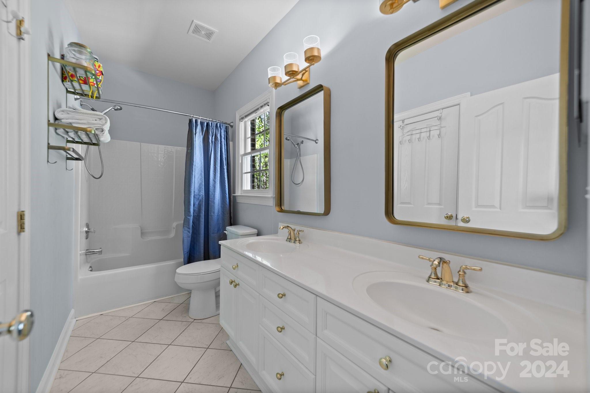 4400 Shadow Cove Lane