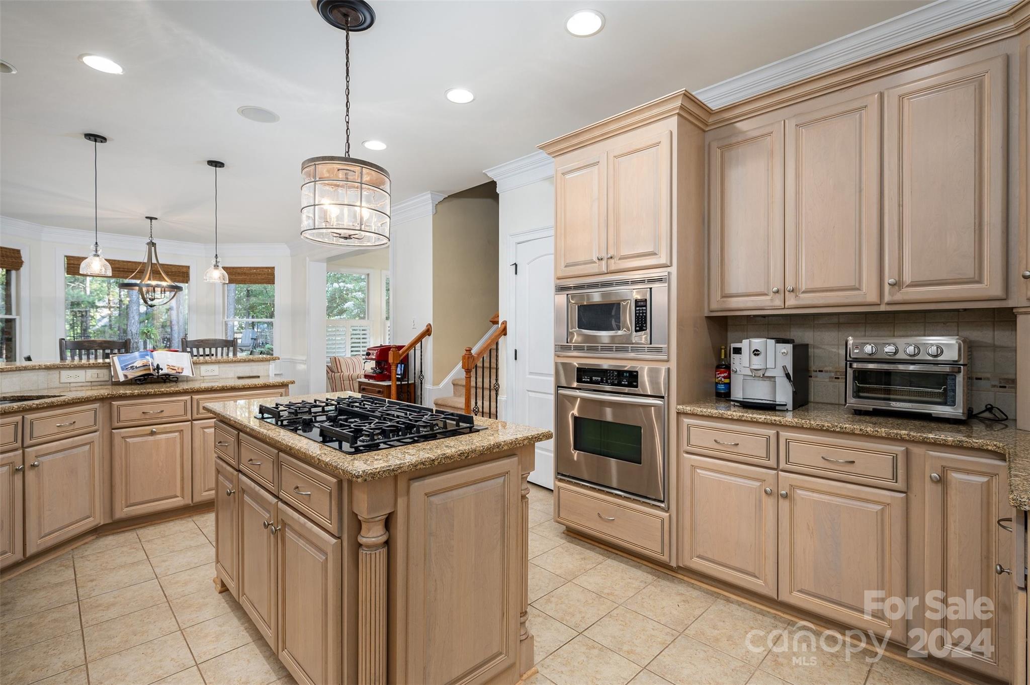 3240 Lake Pointe Drive