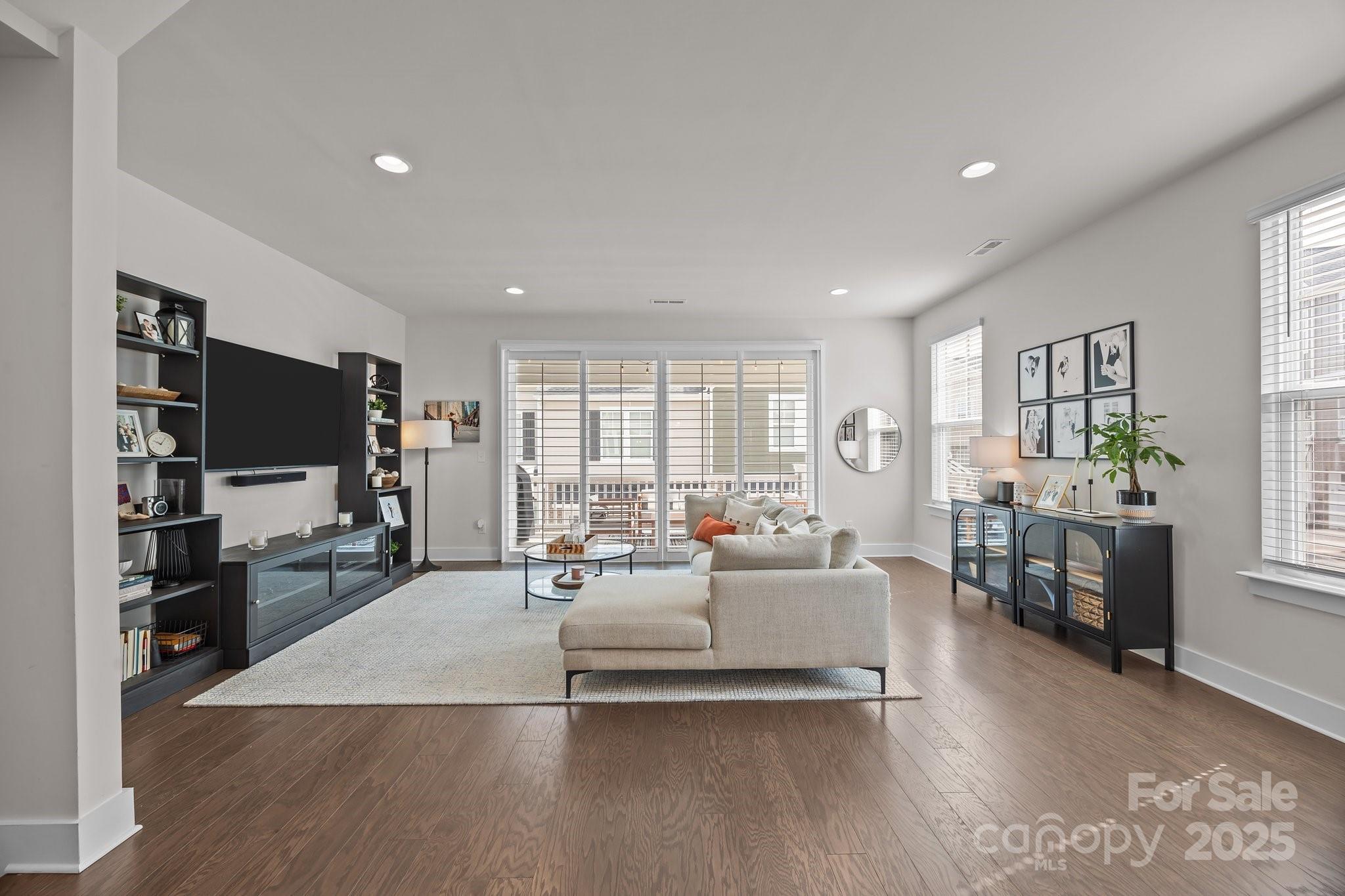 1037 Naples Drive