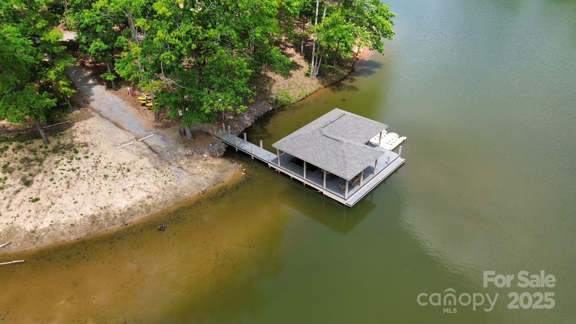136 Dogwood Lane
