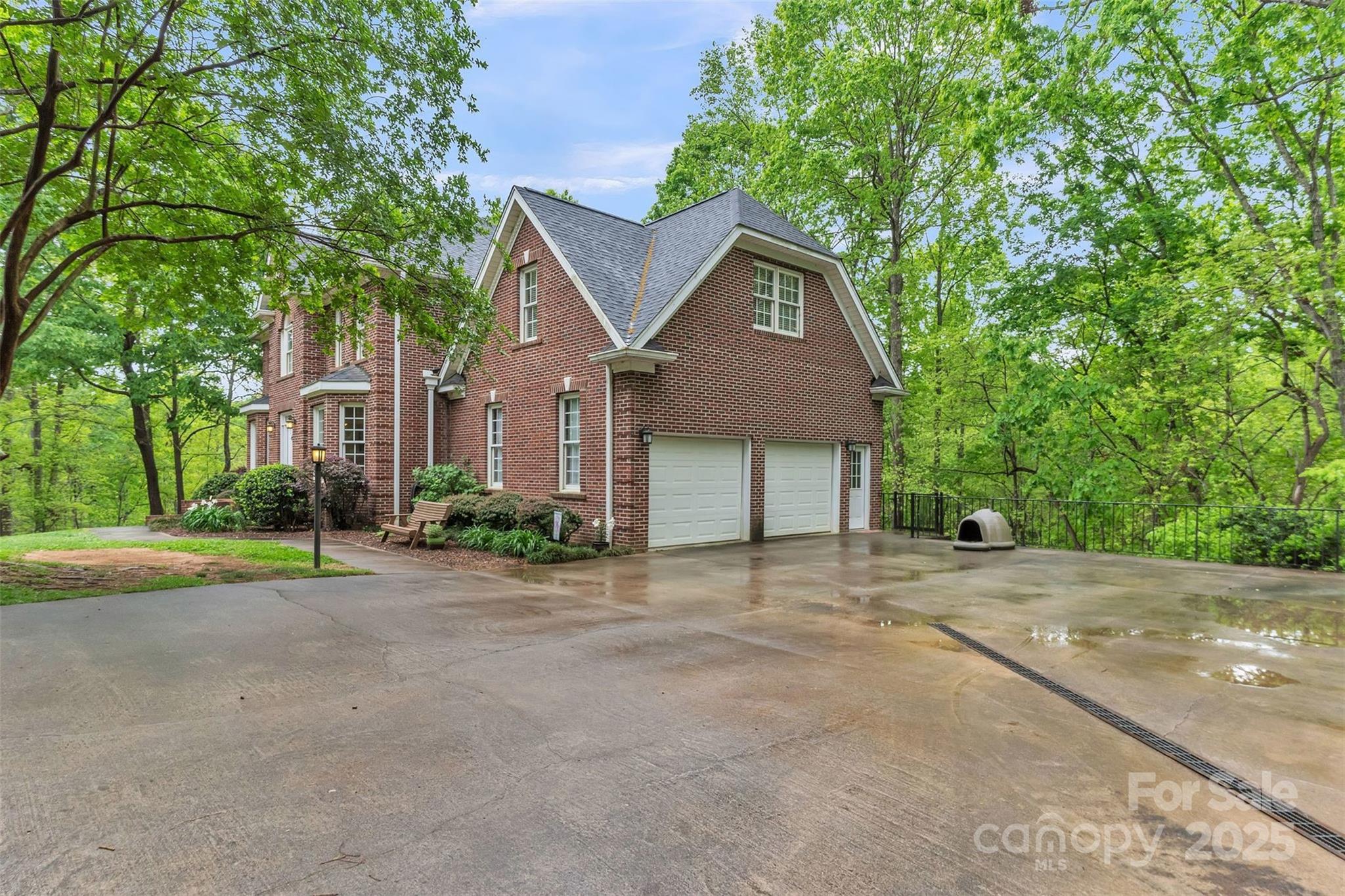 136 Dogwood Lane
