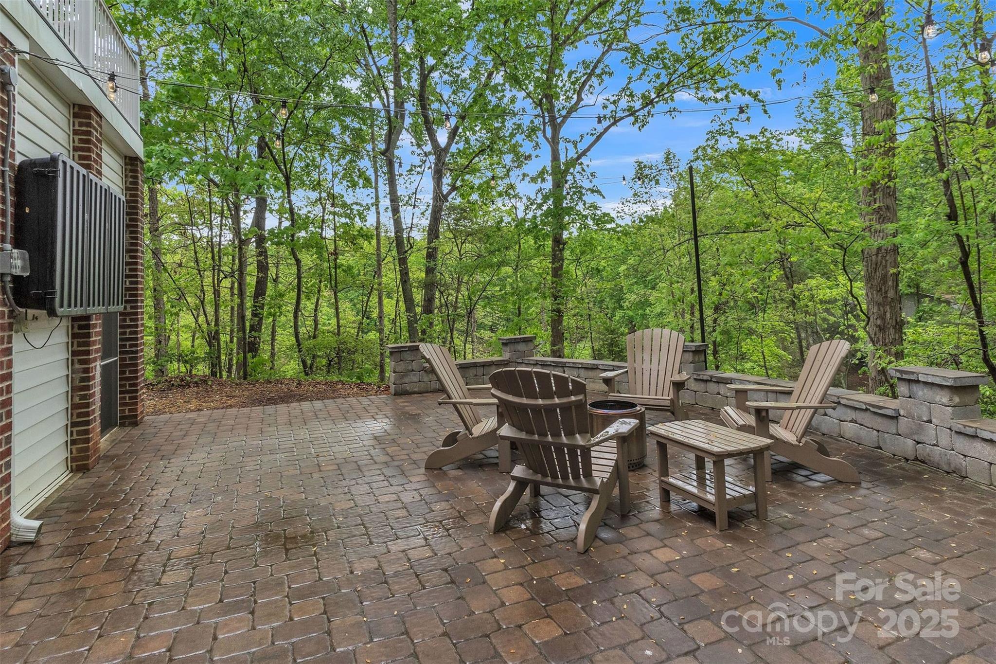 136 Dogwood Lane