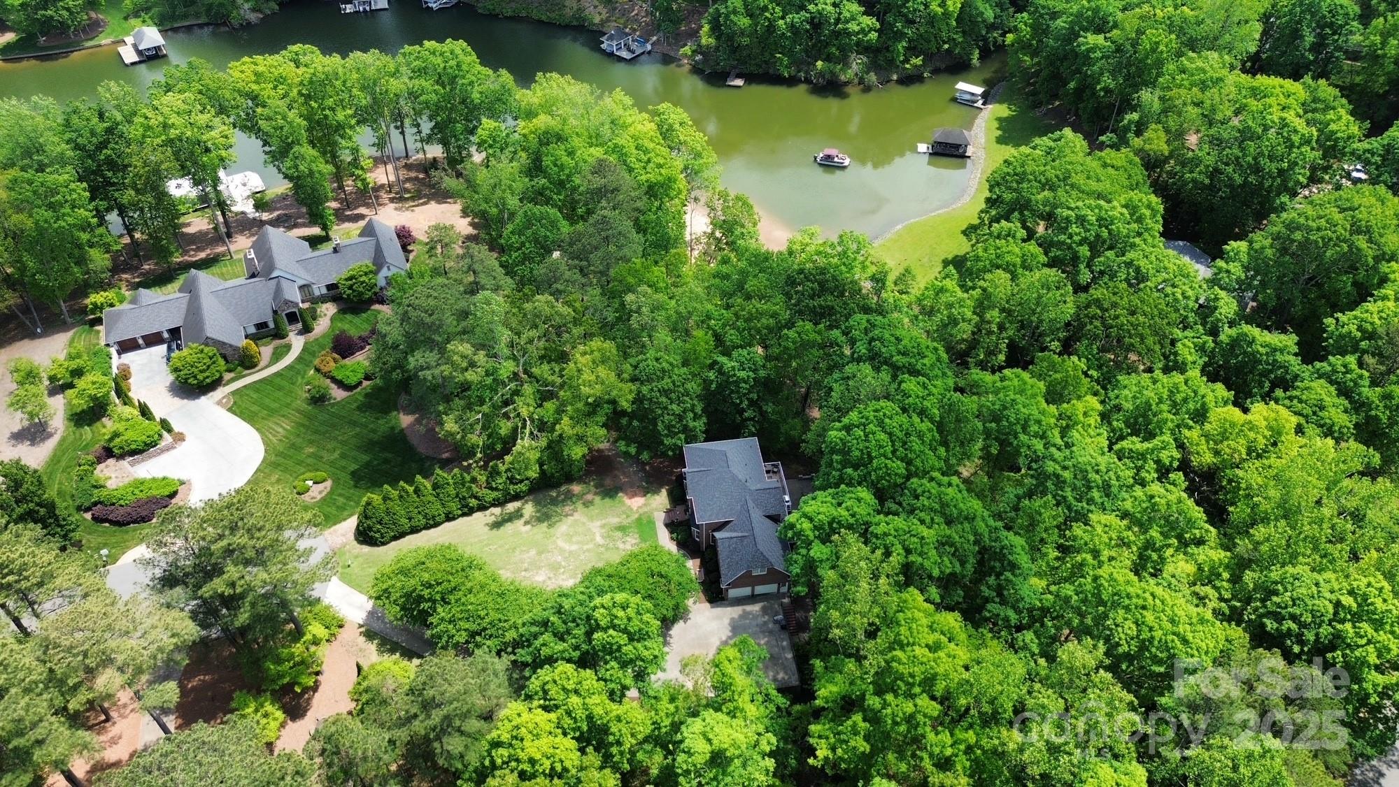 136 Dogwood Lane