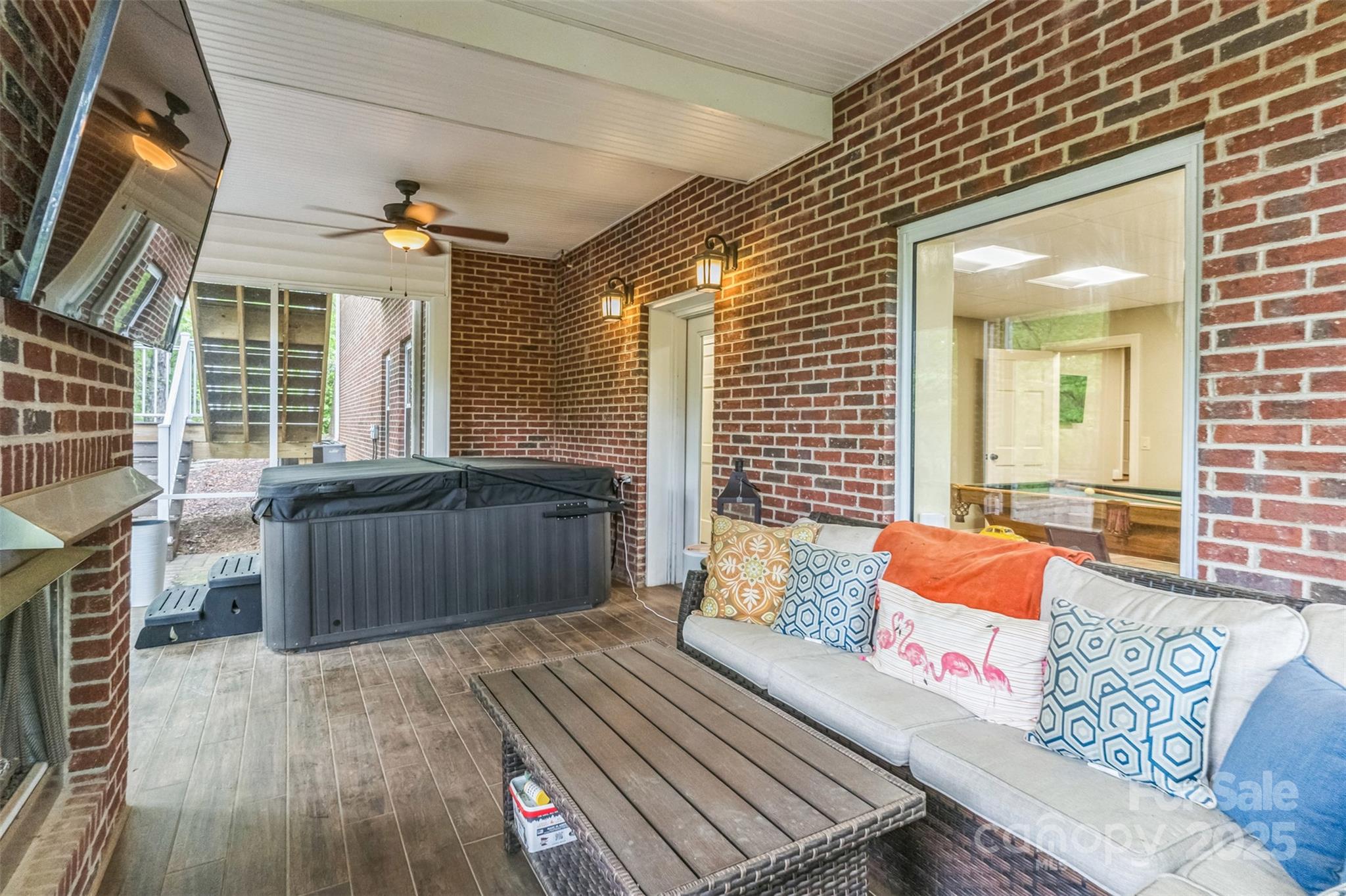 136 Dogwood Lane