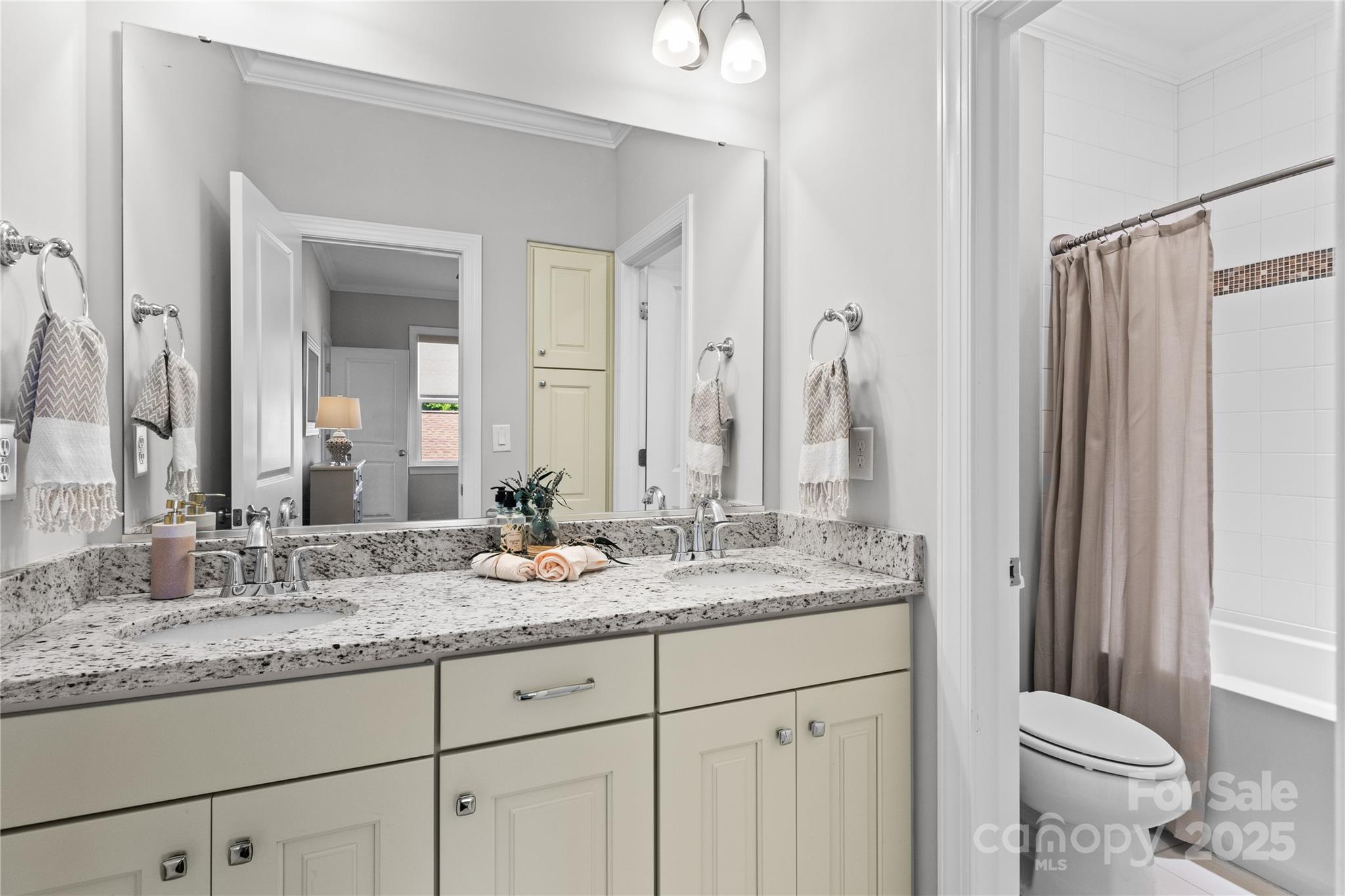 112 Chimney Rock Court