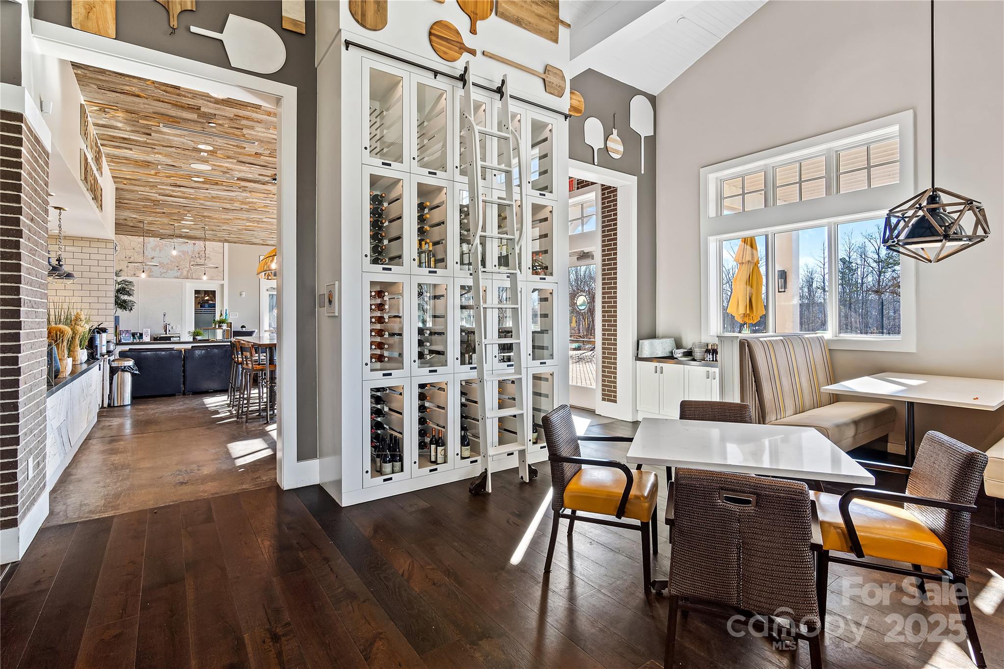 112 Chimney Rock Court