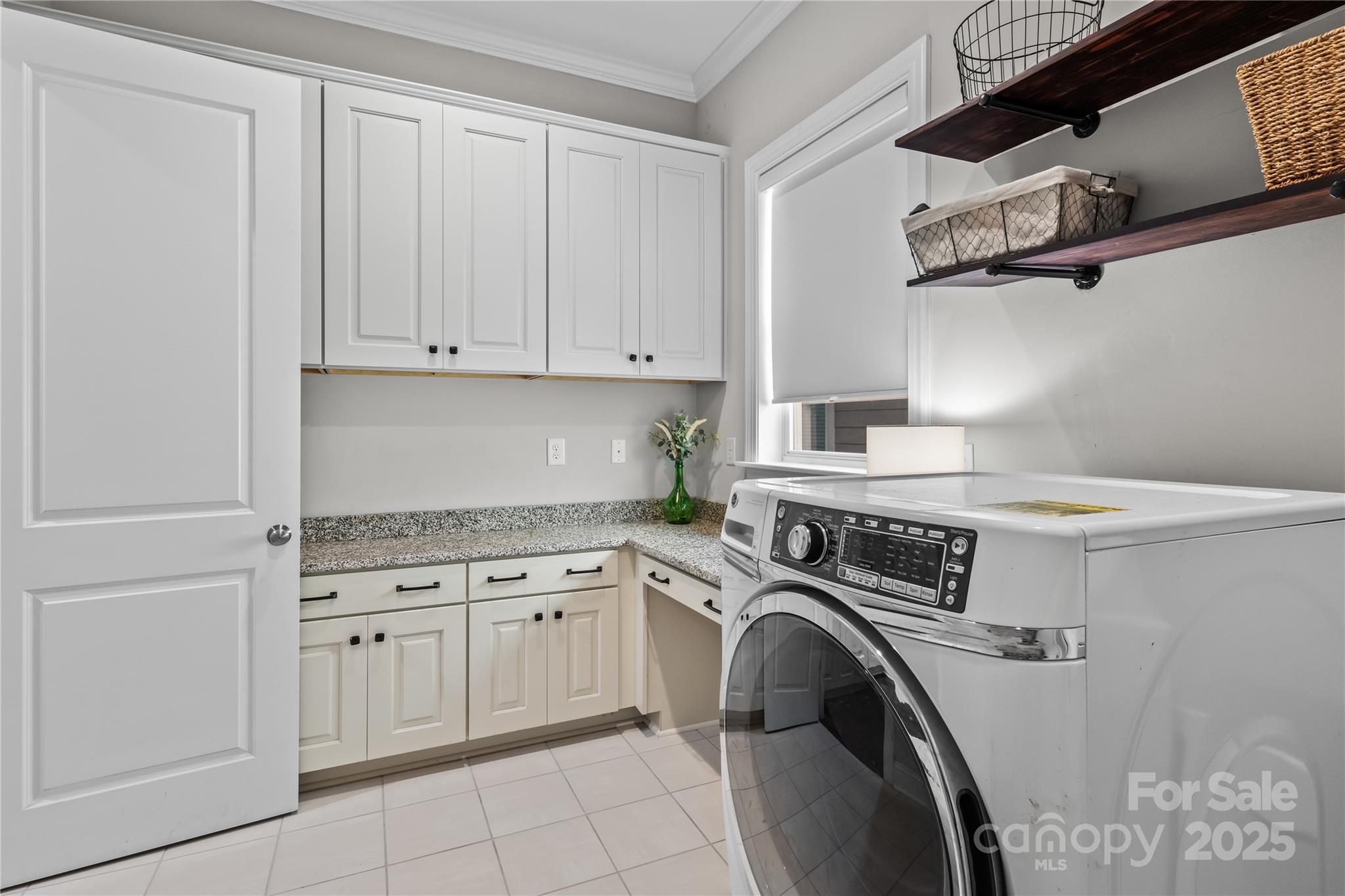 112 Chimney Rock Court