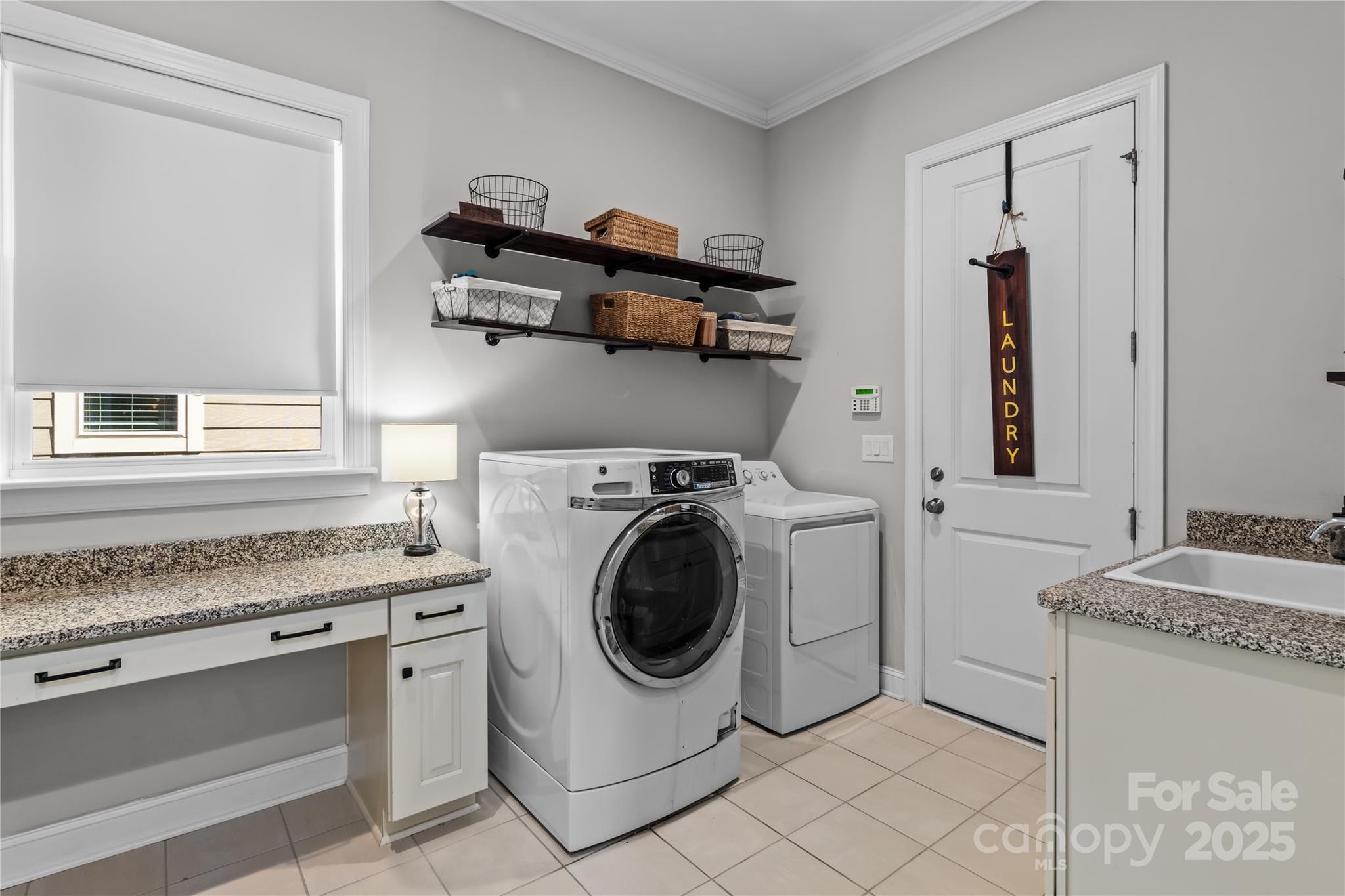 112 Chimney Rock Court