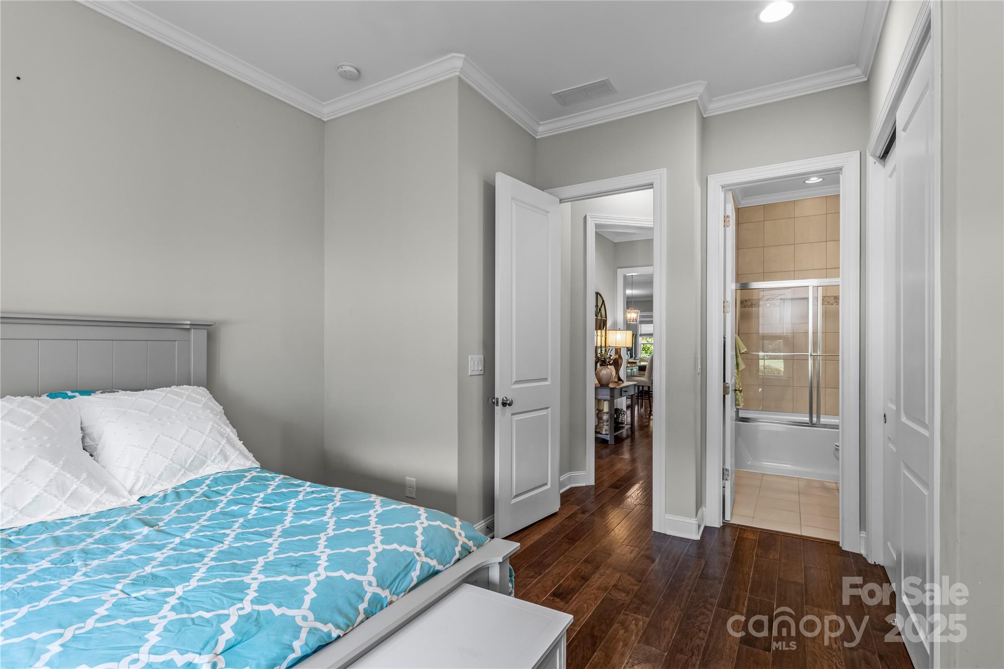 112 Chimney Rock Court