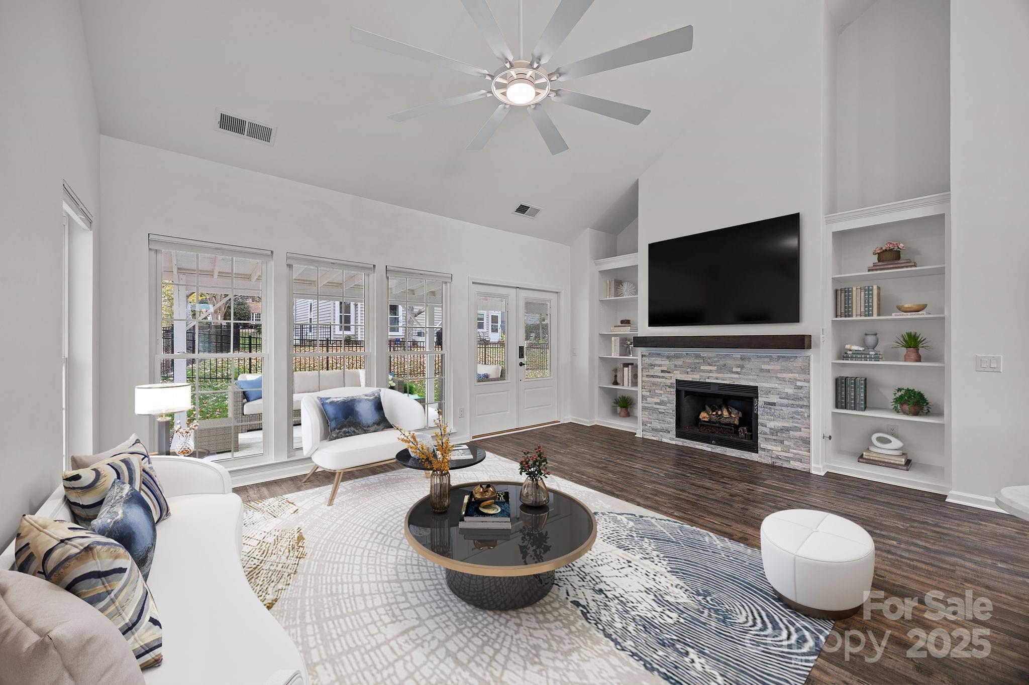 102 Lake Davidson Circle