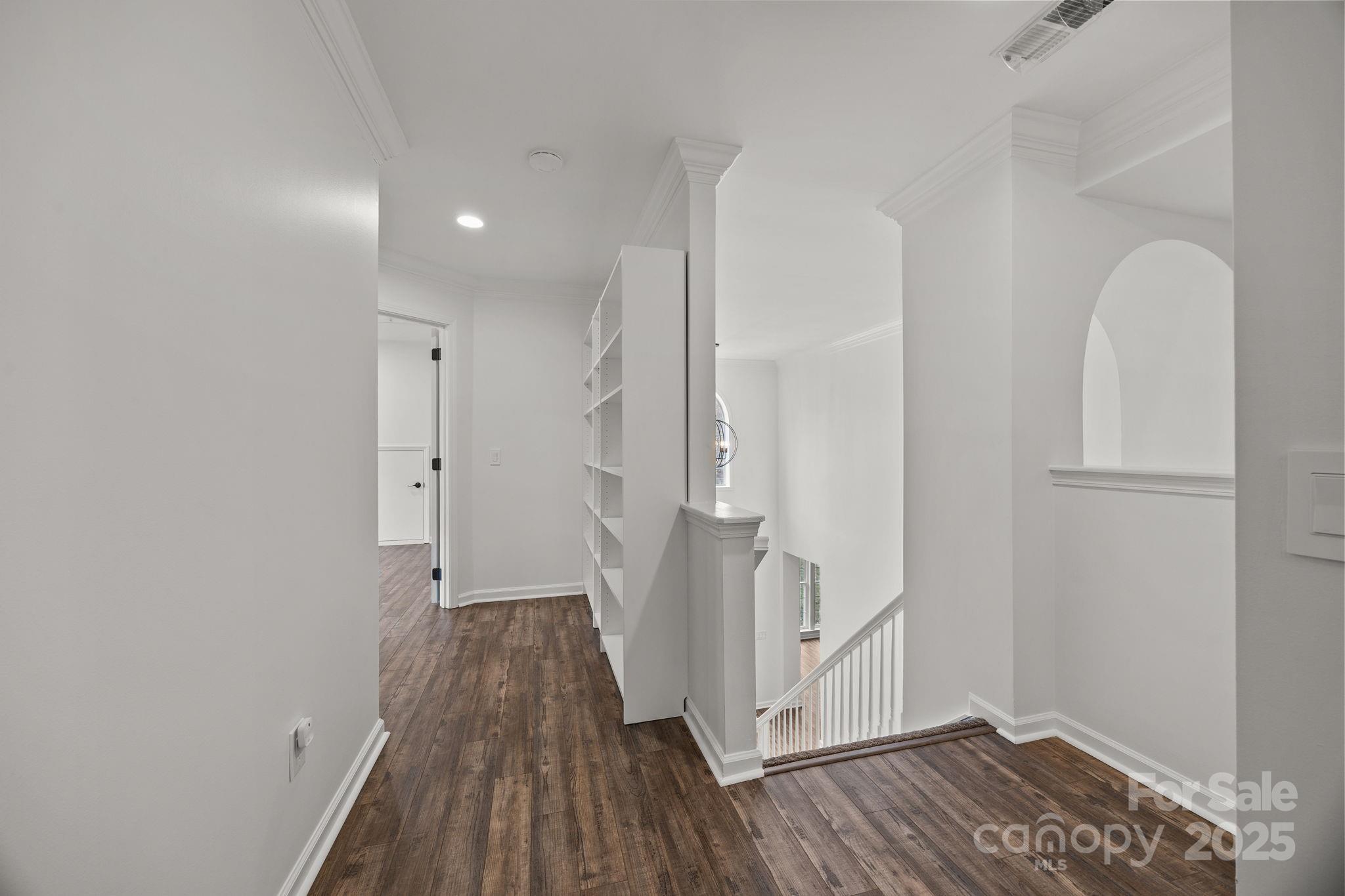 102 Lake Davidson Circle