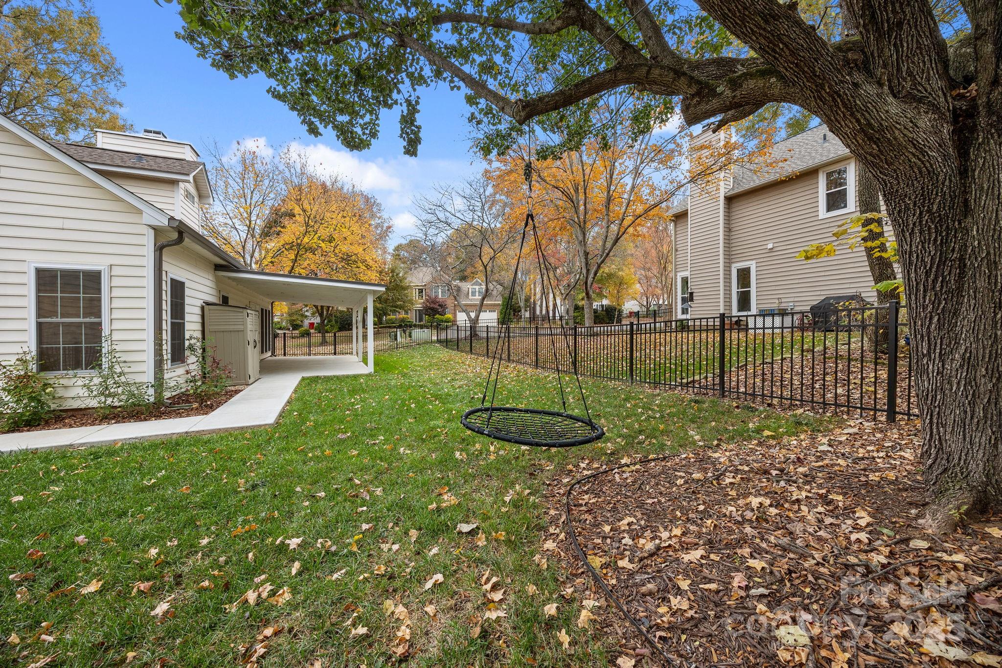 102 Lake Davidson Circle