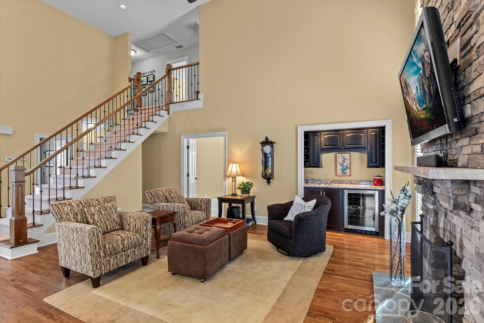 7618 Vistaview Drive