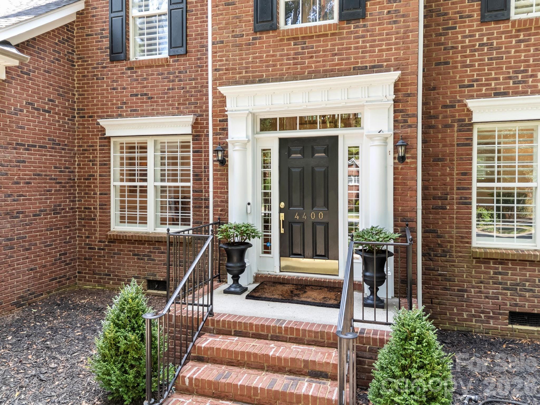 4400 Serene Lane