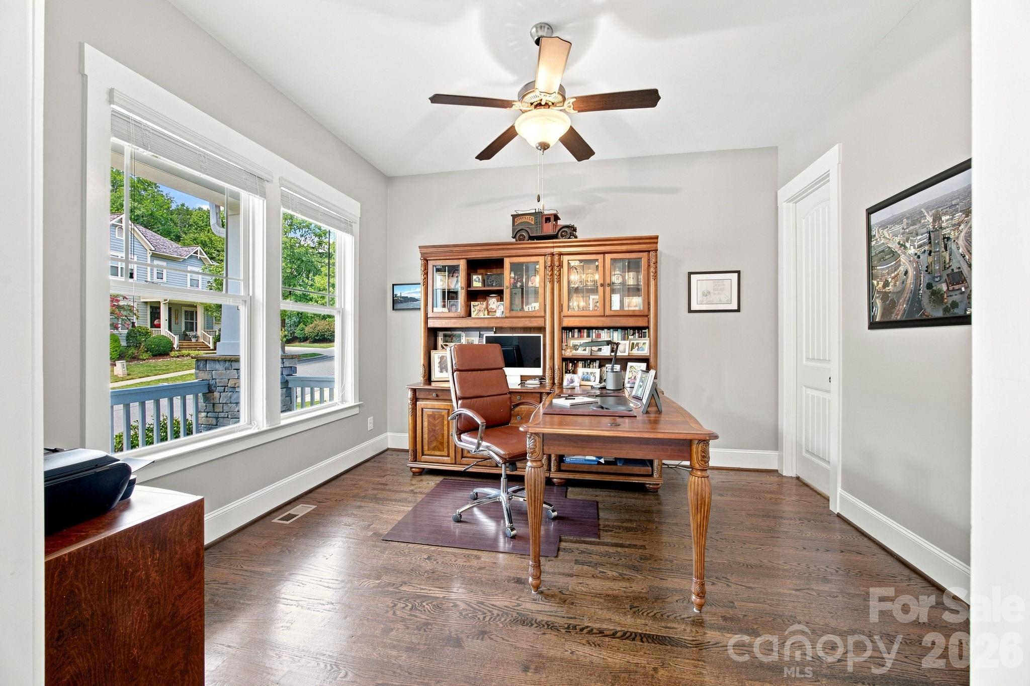 11811 Bradford Park Drive