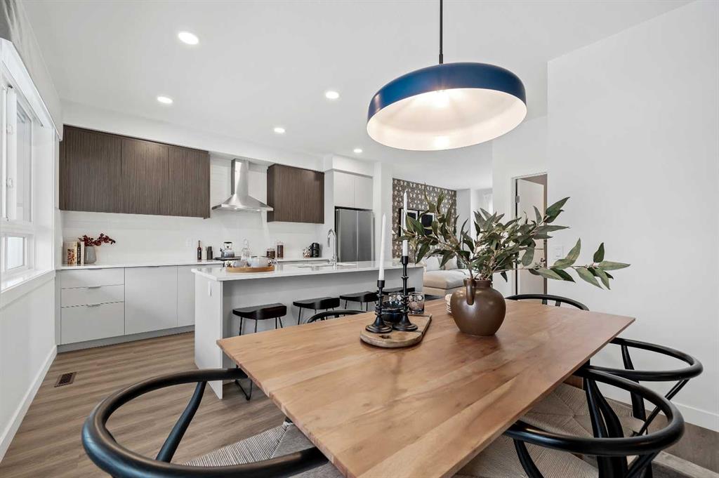 255 Dieppe Drive SW