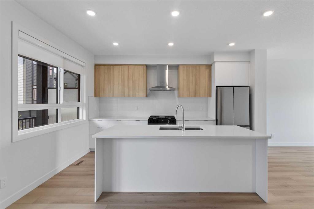 293 Dieppe Drive SW