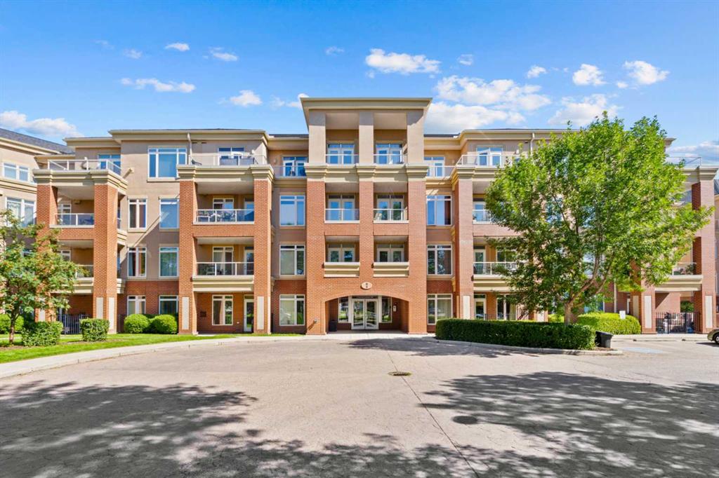 2 Hemlock Crescent SW Unit: 407