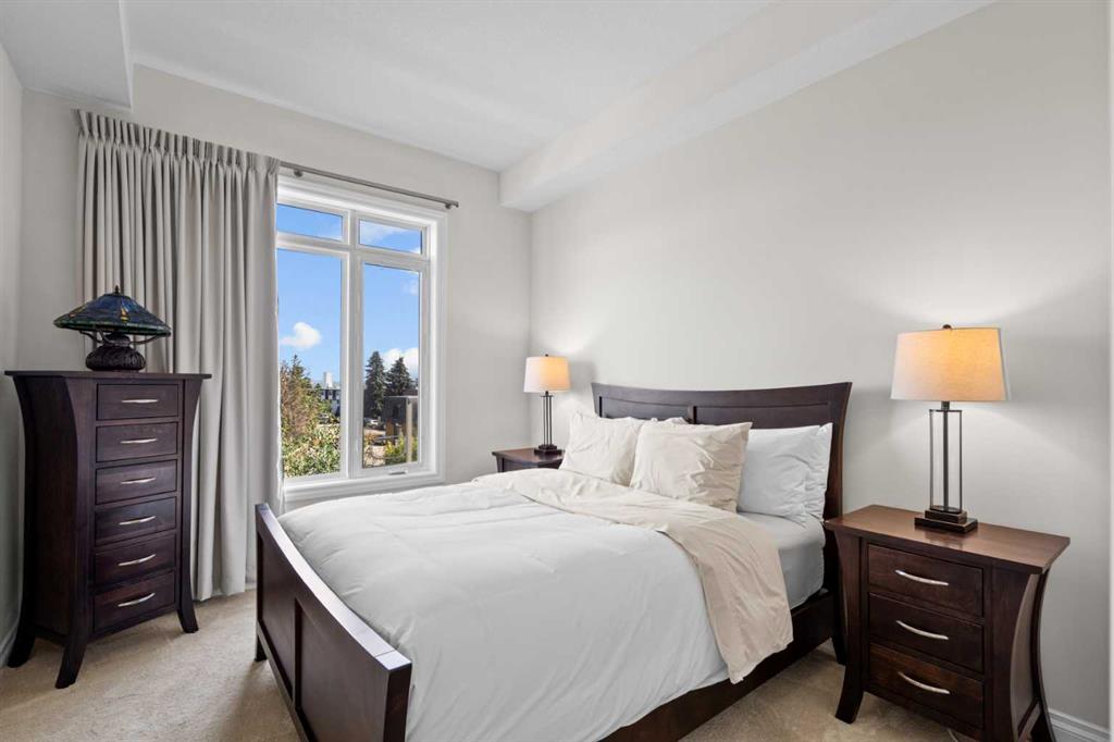2 Hemlock Crescent SW Unit: 407