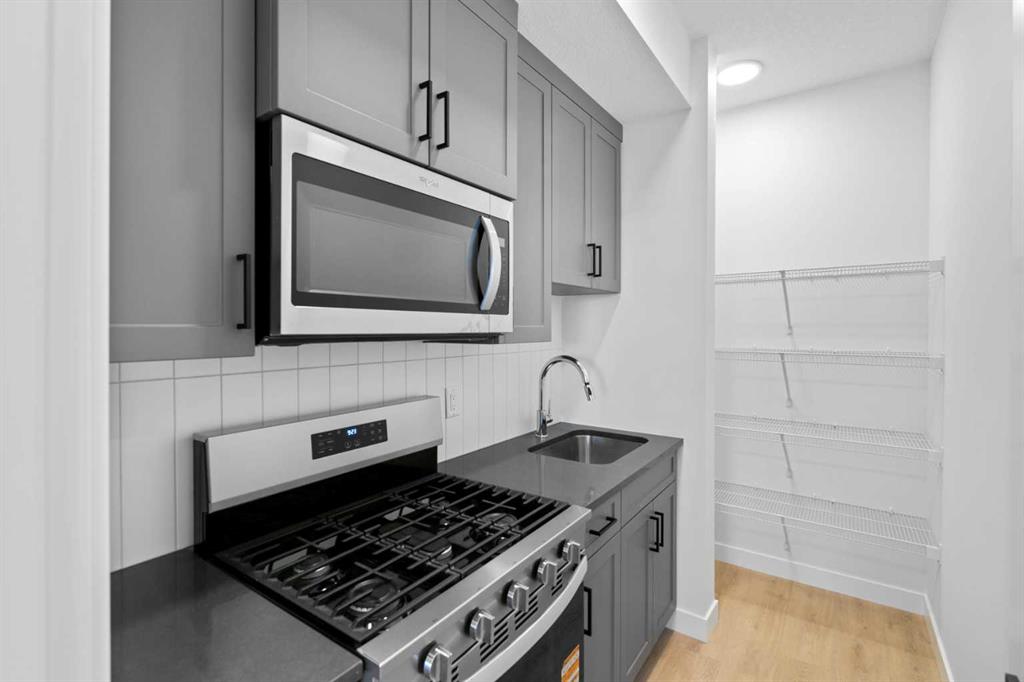 175 Belvedere Crescent SE