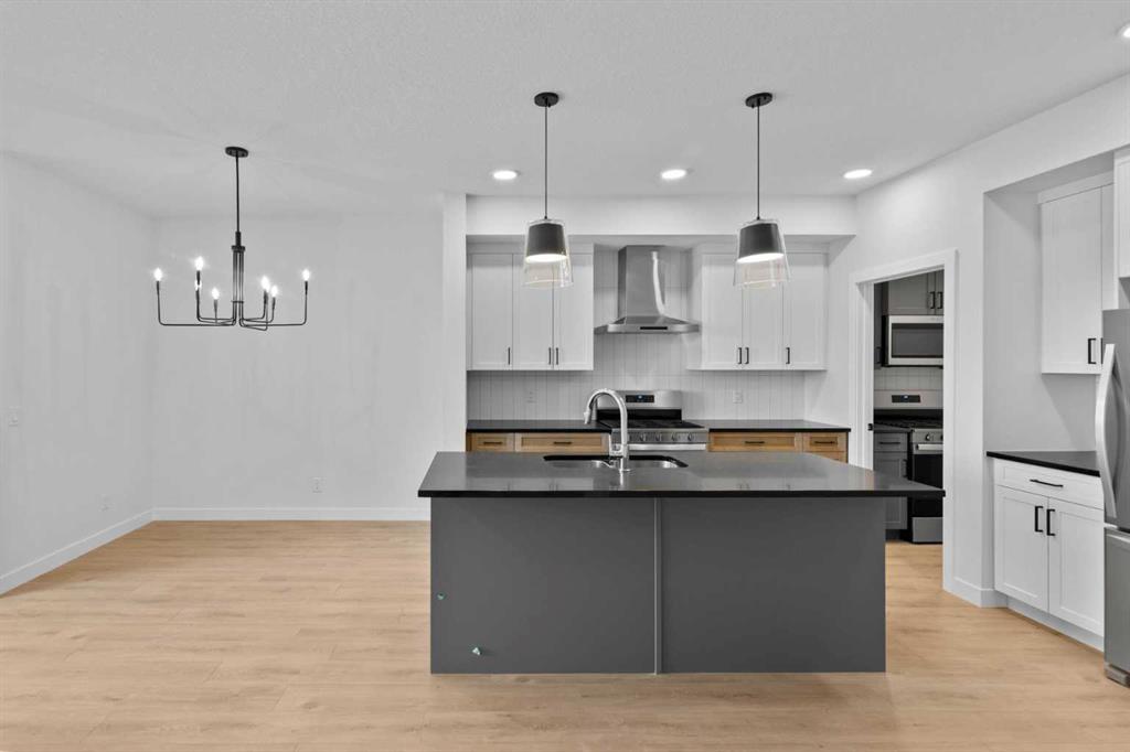 175 Belvedere Crescent SE