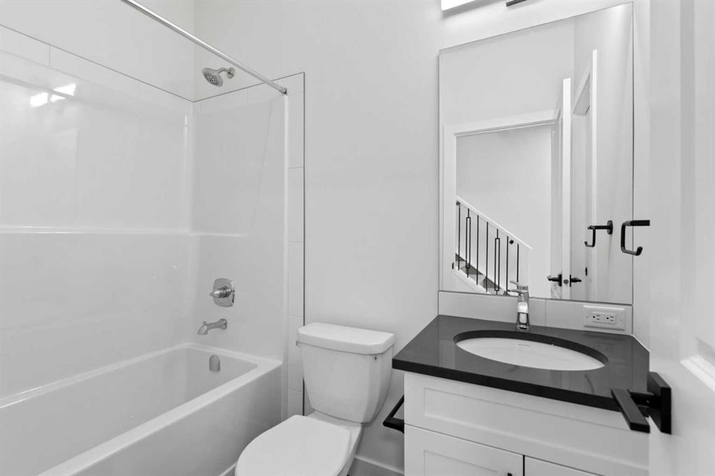 175 Belvedere Crescent SE