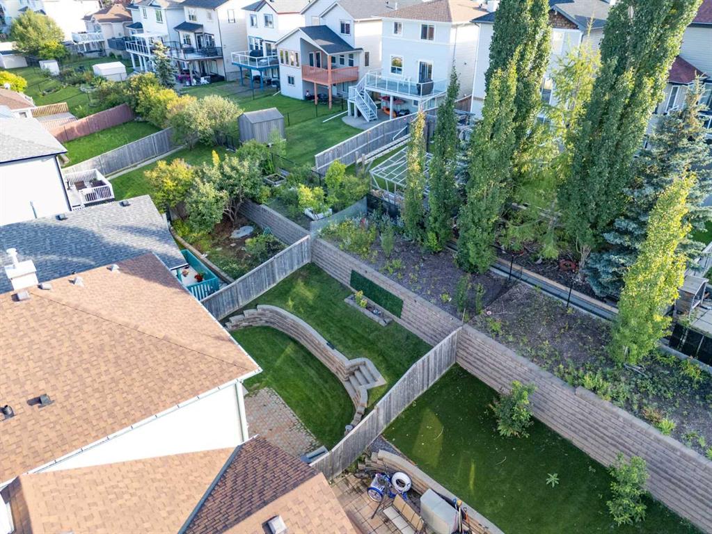 338 Panamount Drive NW
