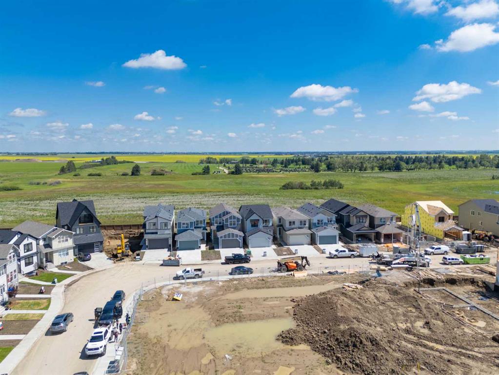 151 Belvedere Crescent SE