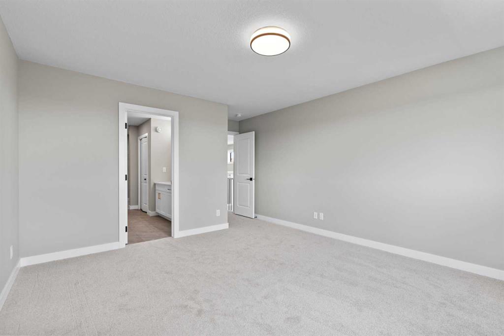159 Belvedere Crescent SE