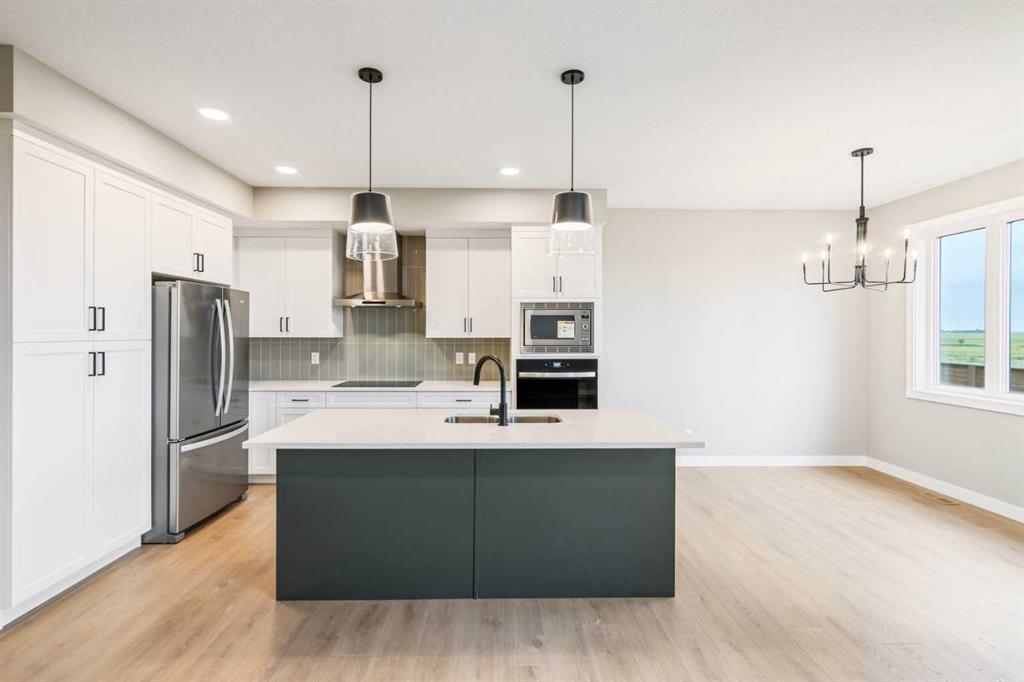 147 Belvedere Crescent SE