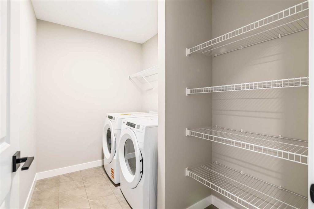 147 Belvedere Crescent SE