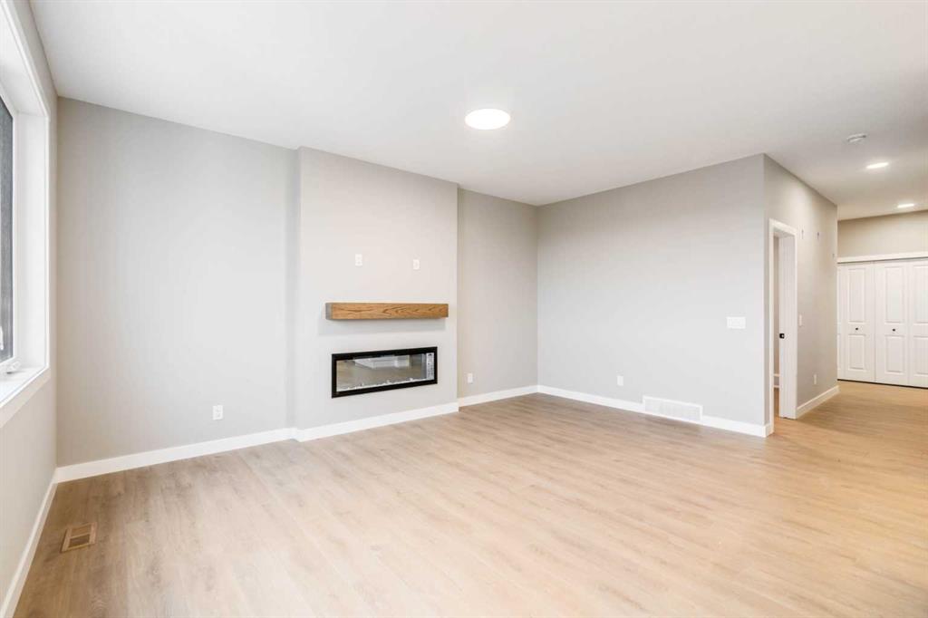 147 Belvedere Crescent SE