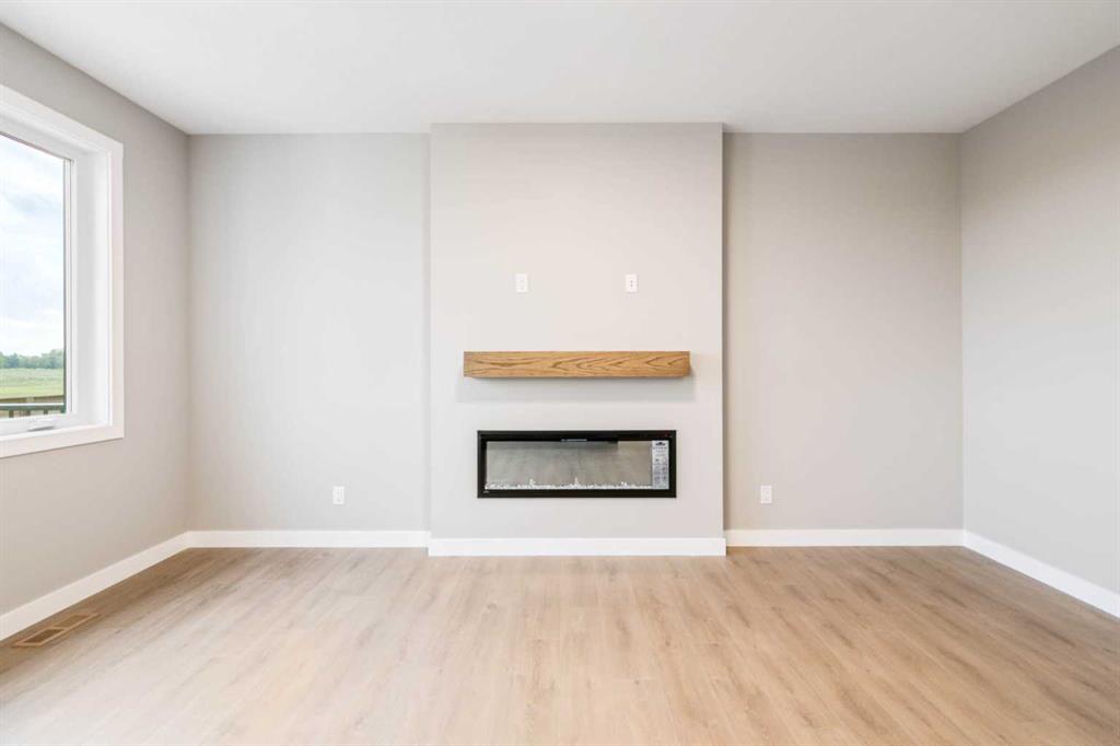 147 Belvedere Crescent SE