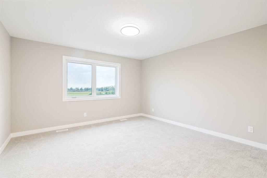 147 Belvedere Crescent SE